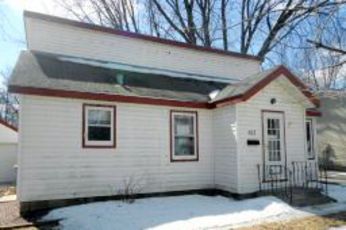 613 E Rose St, Owatonna, MN 55060 
