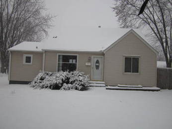 6921 46th Ave N, Crystal, MN 55428 