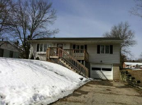 323 2nd Ave SE, Mazeppa, MN 55956 