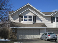 524 Upper Wood Way, Burnsville, MN 55337 