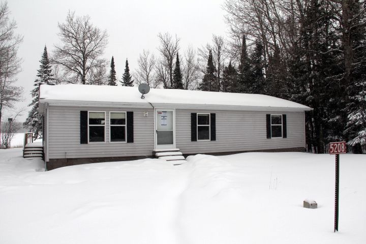 5208 N Comstock Lak, Cotton, MN 55724 
