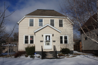 425-427 N 59th Aven, Duluth, MN 55807 