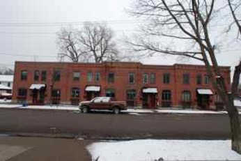 252 Saint Albans St, Saint Paul, MN 55104 