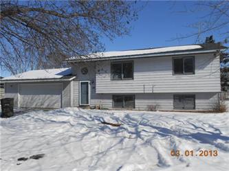 109 Hedman Ln, Monticello, MN 55362 