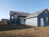 1300 Spruce St, Farmington, MN 55024 