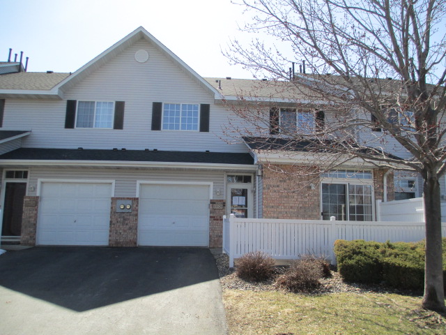 15520 136 Gateway P, Apple Valley, MN 55124 