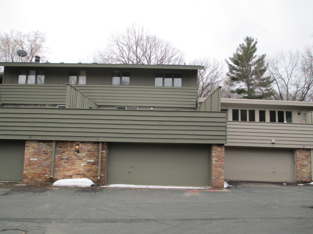 42 Walden Street, Burnsville, MN 55337 