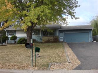 318 Belle Aire Dr, Champlin, MN 55316 