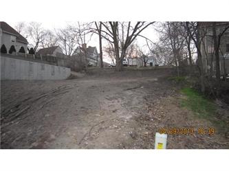 120 Division St, Faribault, MN 55021 