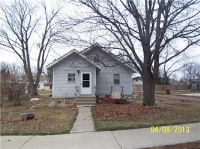 717 9th St, Howard Lake, MN 55349 