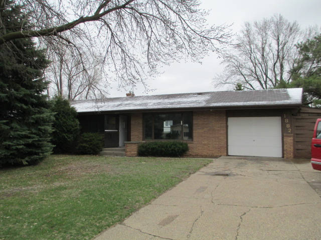 1882 47th St E, Inver Grove Heigh, MN 55077 