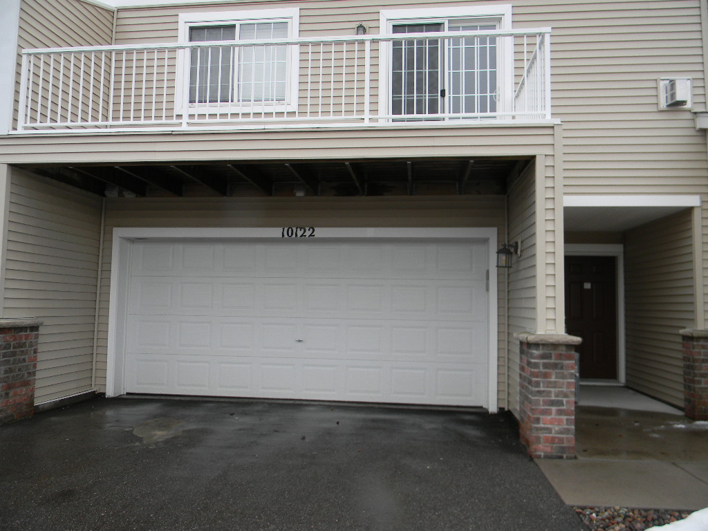 10122 192nd Ln NW, Elk River, MN 55330 