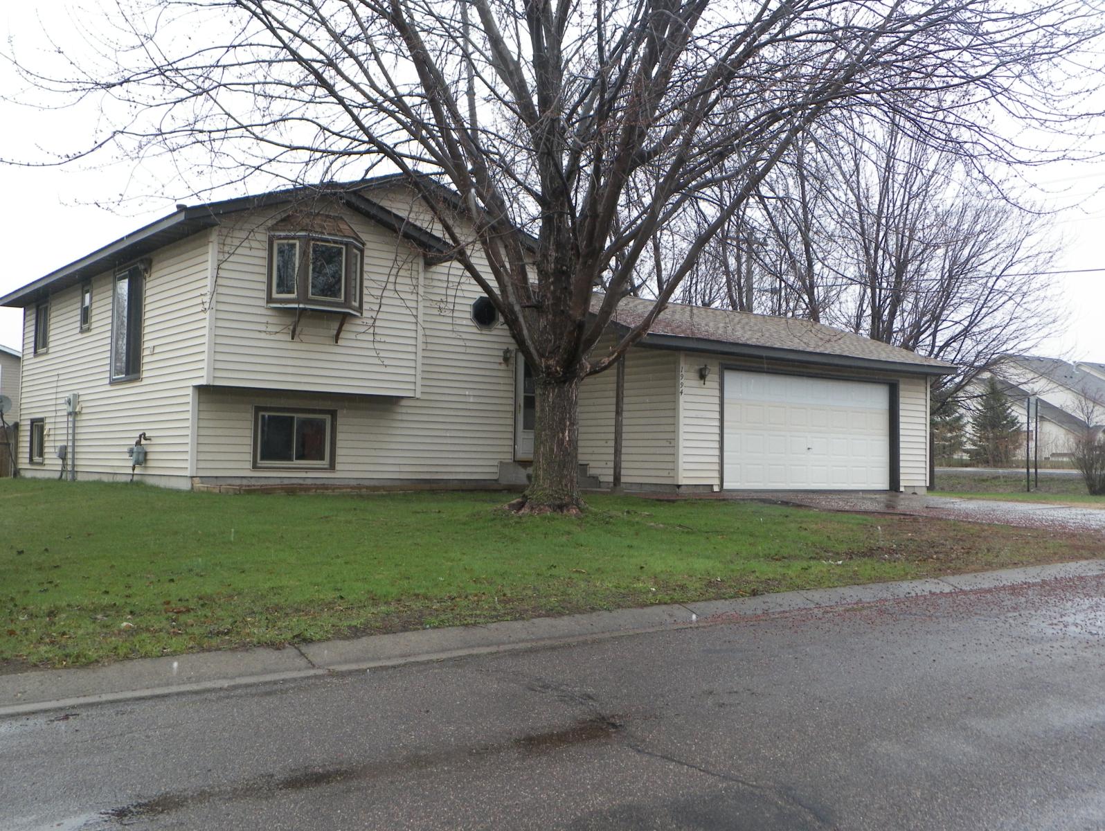 1994 Cardinal Driv, Centerville, MN 55038 