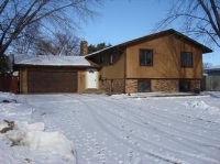 7809 Arlington Avenue N, Brooklyn Park, MN 55443 