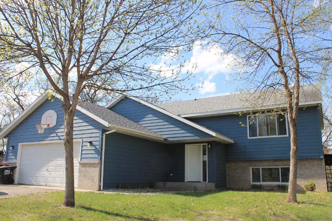 1180 Porter Street, Clearwater, MN 55320 