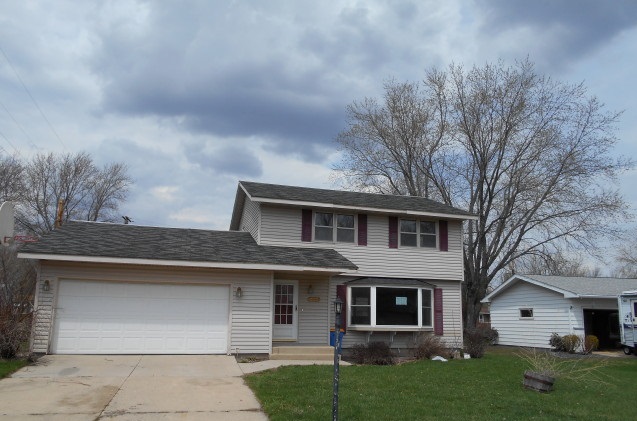 516 16th St SE, Owatonna, MN 55060 