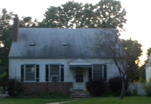 1271 Kennard St, Saint Paul, MN 55106 