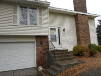 1715 140th St W, Burnsville, MN 55337 