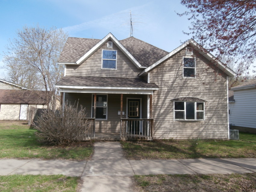 122 West 6th Street, Red Wing, MN 55066 