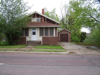 412 N Kniss Avenue, Luverne, MN 56156 