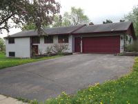 701 E 152nd Street, Burnsville, MN 55306 