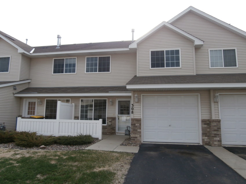 308 Horizon Drive S, New Prague, MN 56071 