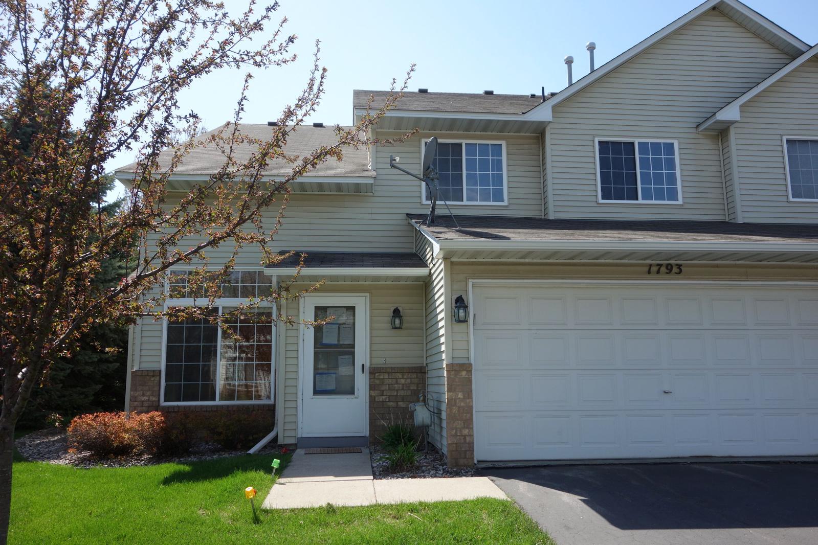 1793 Riverwood Dr, Burnsville, MN 55337 