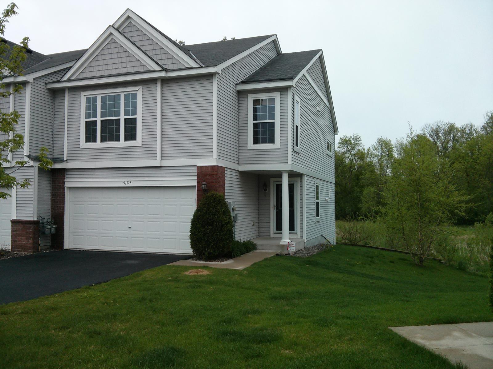 5183 Farnham Dr N, Hugo, MN 55038 