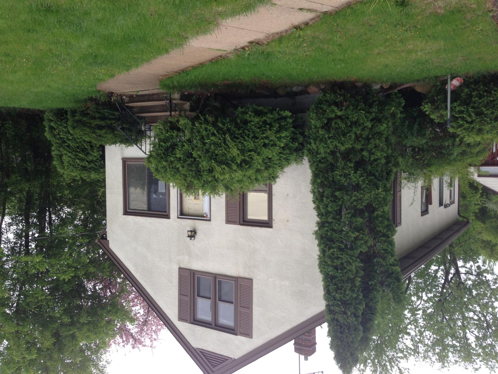 1634 Ivy Avenue Eas, Saint Paul, MN 55106 