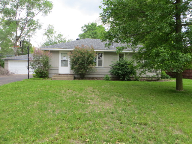 8332 Hadley Ave S, Cottage Grove, MN 55016 