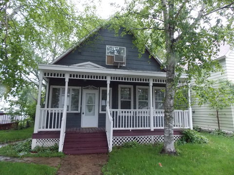 806 2nd Ave SW, Austin, MN 55912 