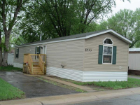 5733 Squire Lane, New Brighton, MN 55112 