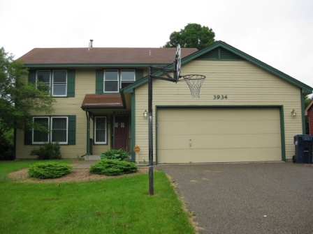 3934 Princeton Trl, Eagan, MN 55123 