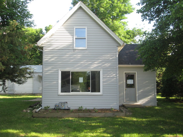 775 6th Street West, Zumbrota, MN 55992 