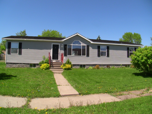 1323 97th Ave W, Duluth, MN 55808 