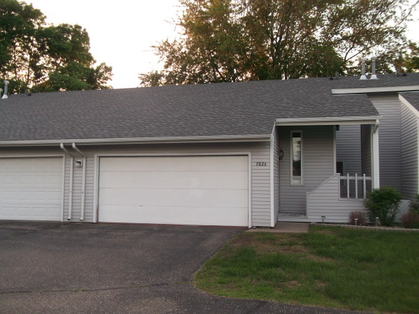 7826 Dunmore Rd, Woodbury, MN 55125 