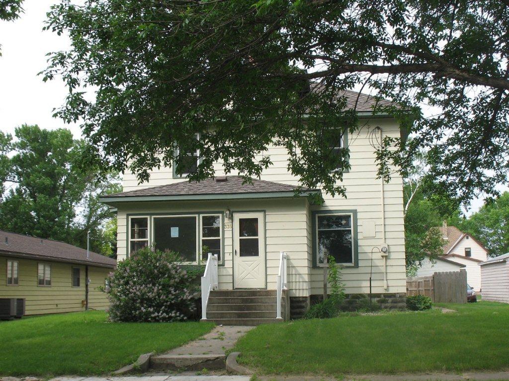 335 SE 1st St, Clara City, MN 56222 