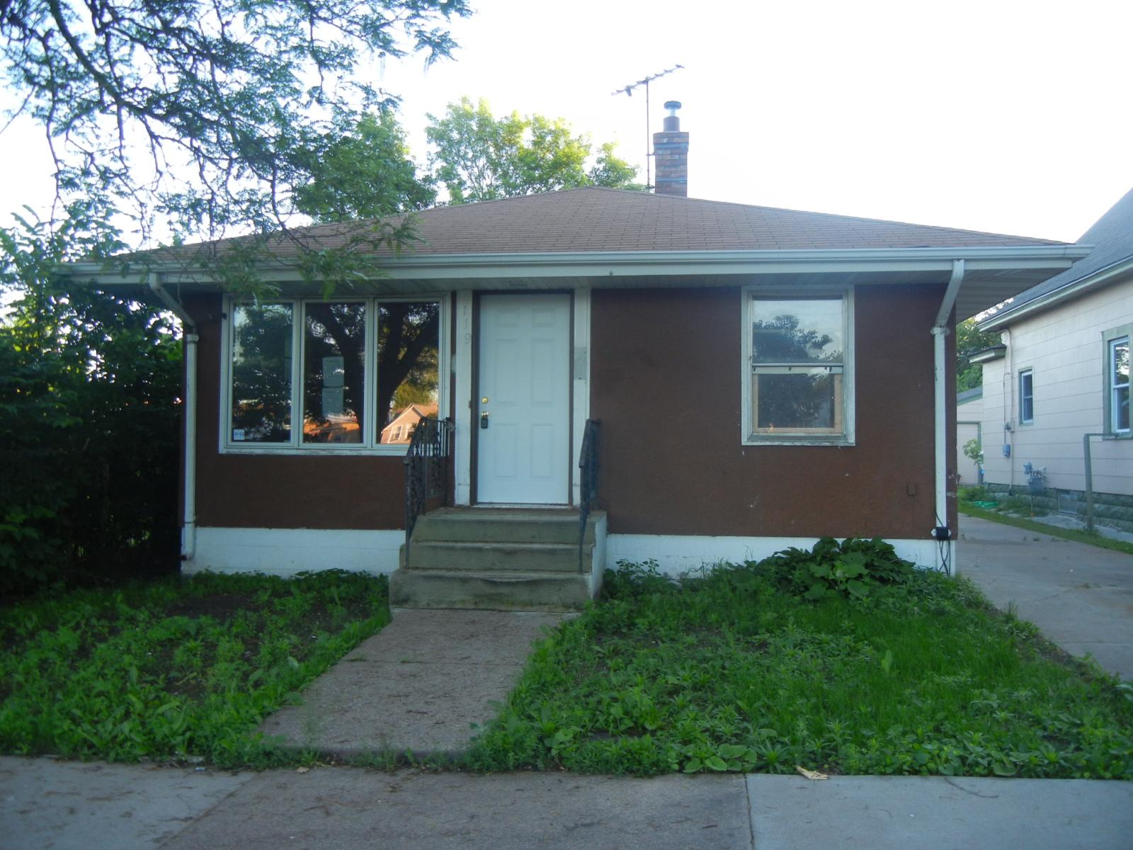 119 Front St, Saint Paul, MN 55117 