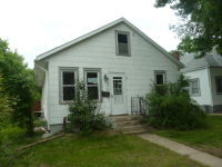 527 5th Ave SE, Saint Cloud, MN 56304 