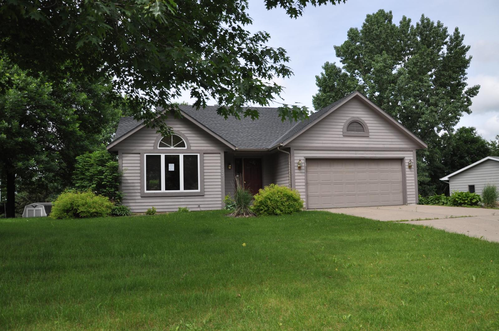 103 W Ridge Rd, Mayer, MN 55360 