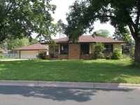 3118 Quarles Rd, Brooklyn Center, MN 55429 