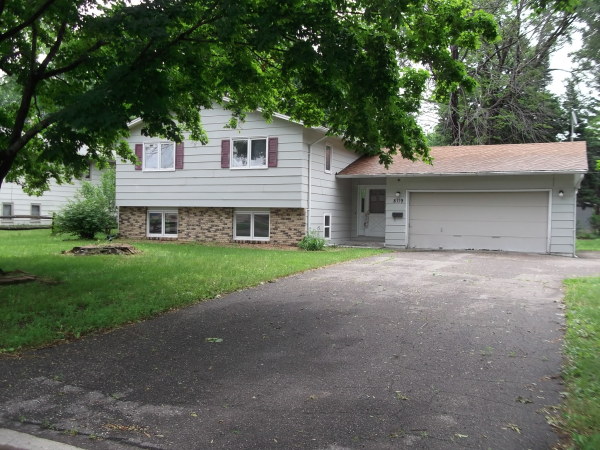 8119 S Bloomington, Bloomington, MN 55425 