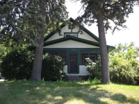 2270 Highwood Ave E, Maplewood, MN 55119 