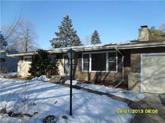 1957 Oak Knoll Drive, White Bear Lake, MN 55110 