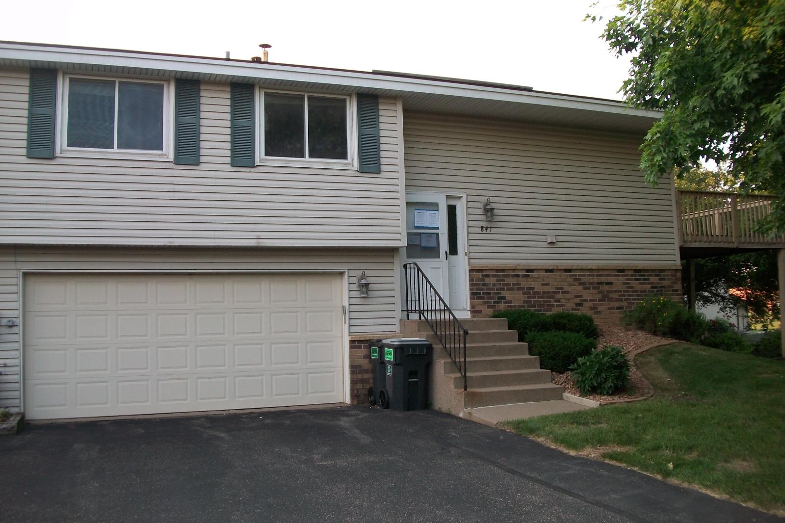 841 Evergreen Circle Unit #318, Burnsville, MN 55337 