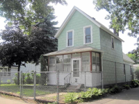 814 27th Ave NE, Minneapolis, MN 55418 