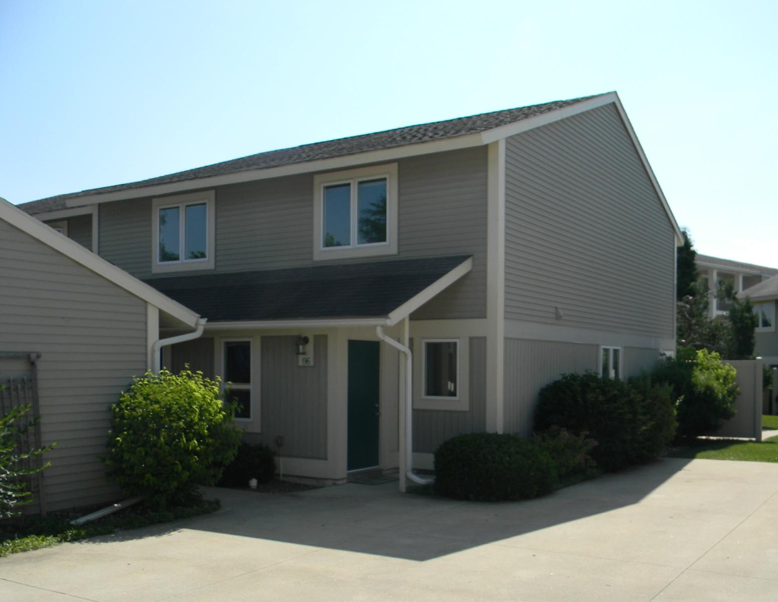 1914 Greenview Pl S, Rochester, MN 55902 