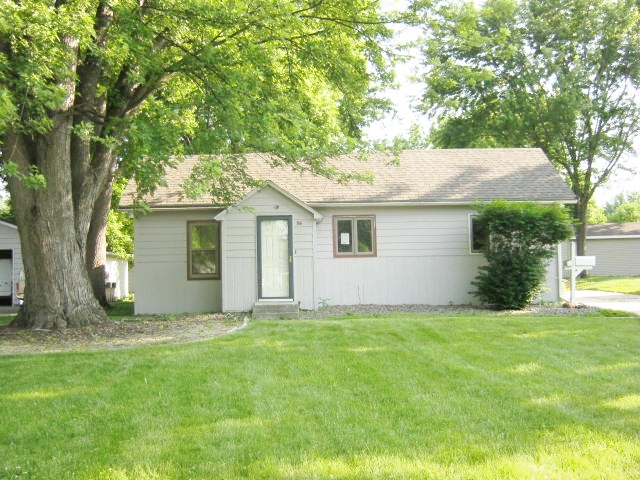 56 Mcleod Avenue NE, Hutchinson, MN 55350 