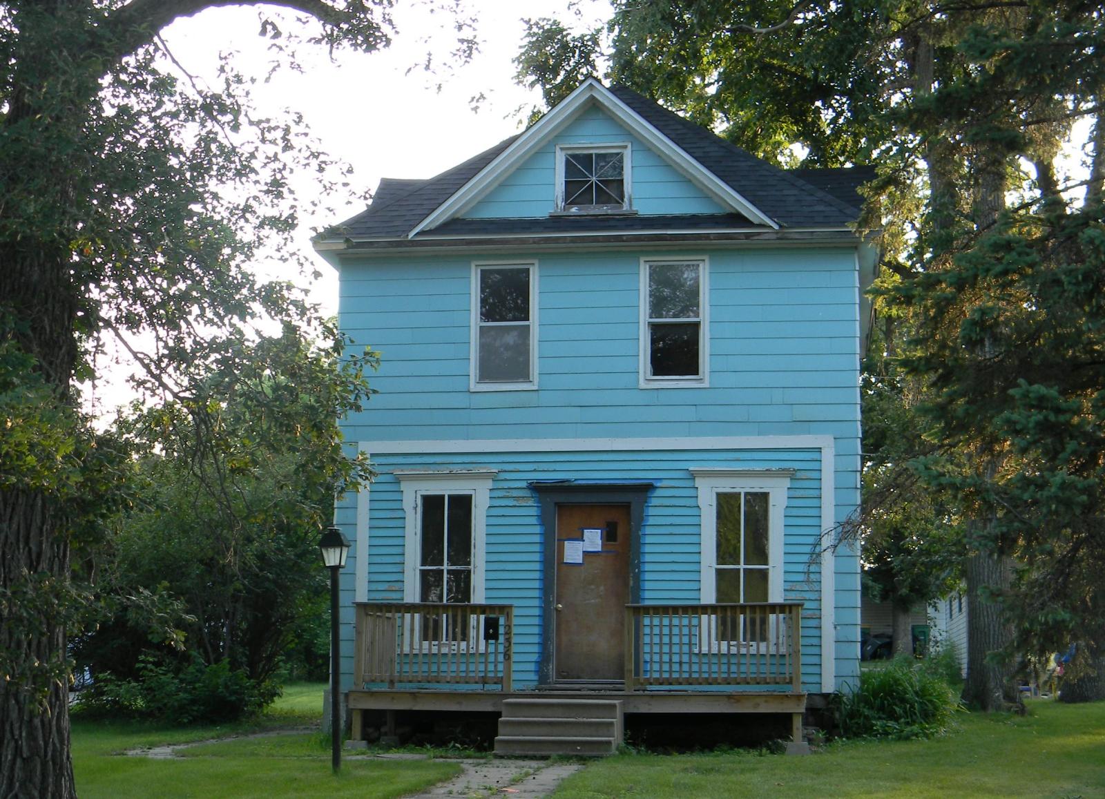 1236 Lake Ave, Detroit Lakes, MN 56501 