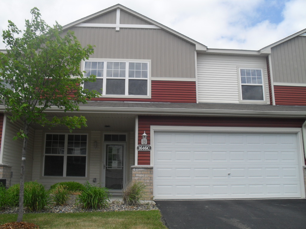 1646 White Pine Way, Carver, MN 55315 